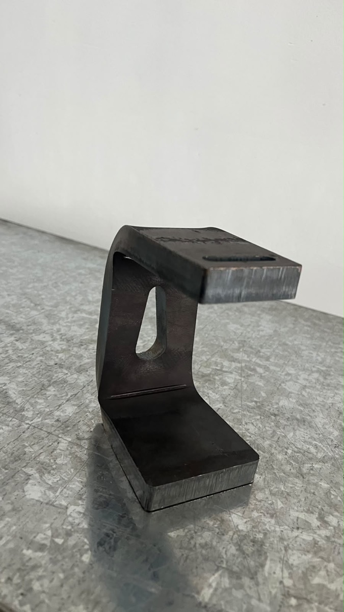 Soporte metálico soldado